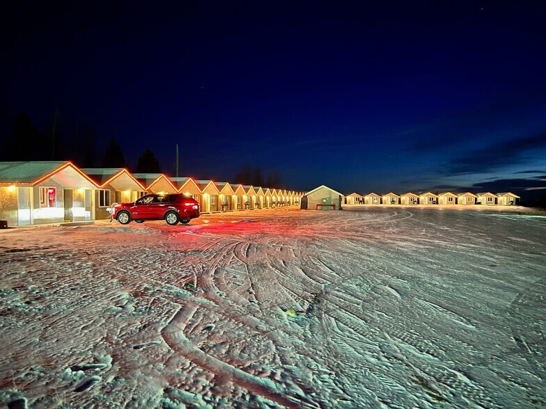 More Photos Of 5125 North Avenue ave, Swan Hills Hotel For Sale