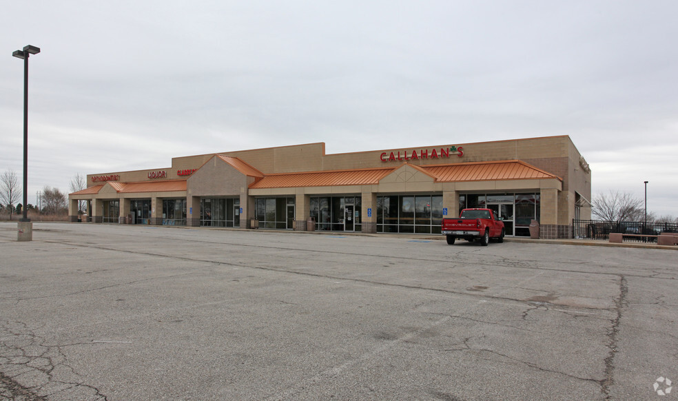 Primary Photo Of 22901-22917 W 83rd St, Lenexa Storefront For Lease