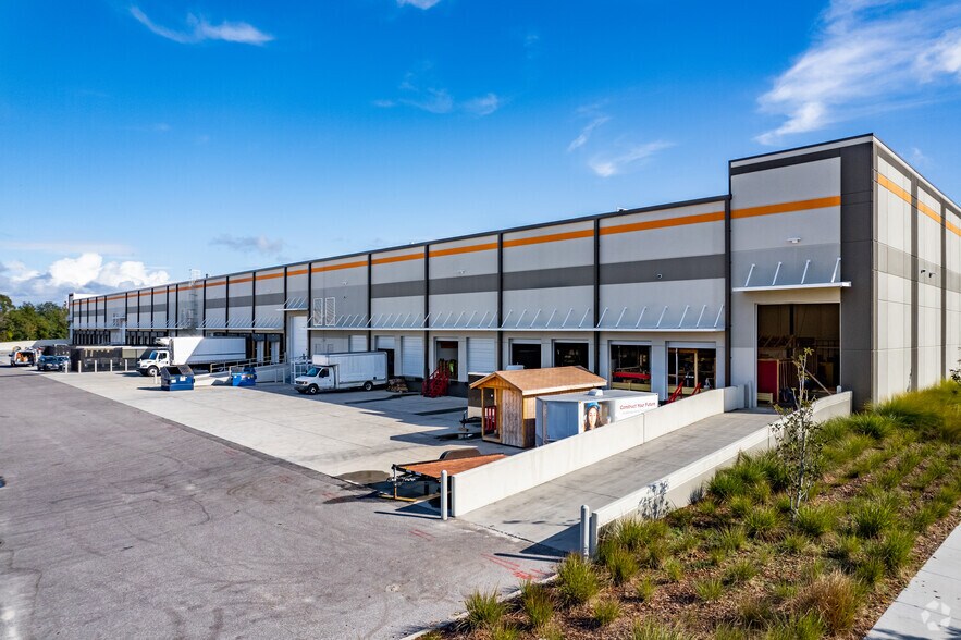 More Photos Of 3399 Wd Judge Dr, Orlando Unknown For Lease