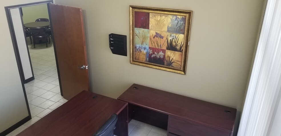 More Photos Of 3402 Enterprise Dr, Rowlett Office For Lease