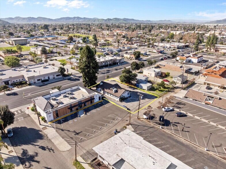 More Photos Of 1020 E Florida Ave, Hemet Freestanding For Sale