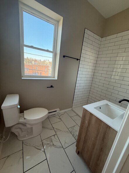 More Photos Of 44 Main St, Dallas Storefront Retail Residential For Sale