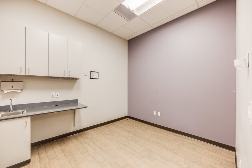 More Photos Of 10465 Park Meadows Dr, Lone Tree Medical For Sale