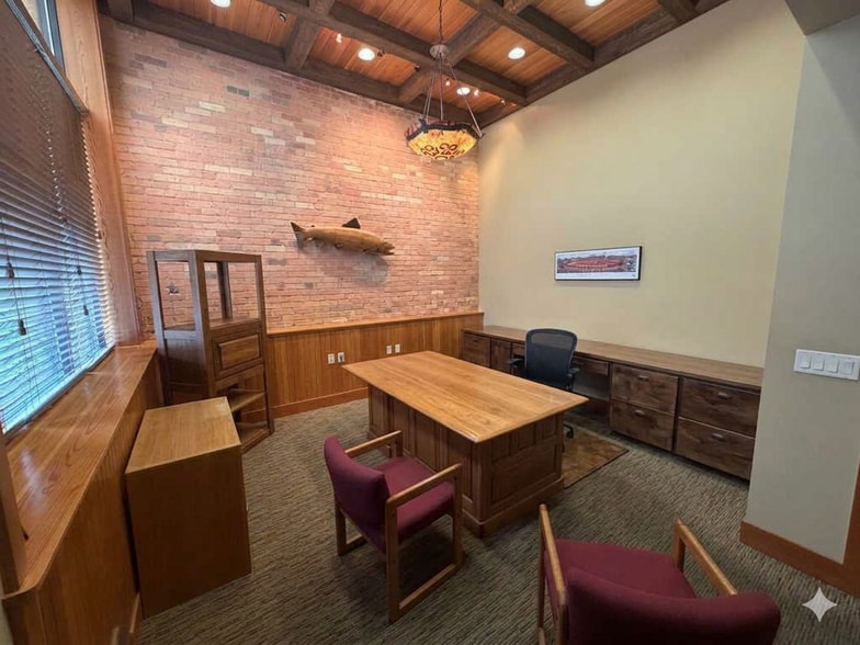 More Photos Of 14 E Main Ave, Spokane Office For Sale