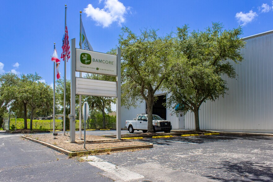 More Photos Of 310 Cypress Rd, Ocala Manufacturing For Sale