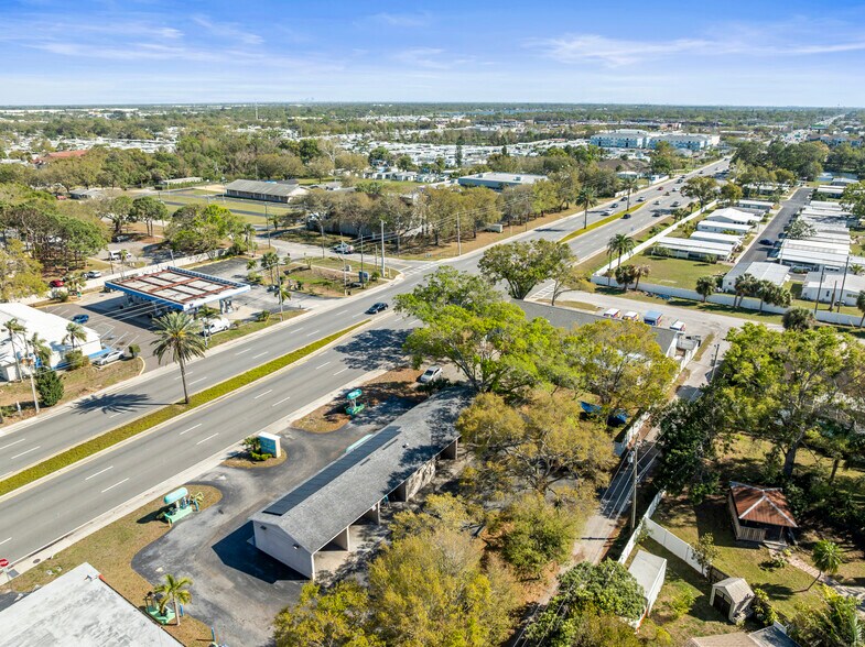 More Photos Of 1496 Seminole Blvd, Largo Carwash For Sale