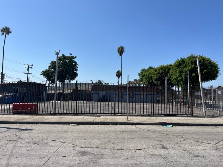 More Photos Of 310 N Long Beach Blvd, Compton Storefront Retail Office For Sale