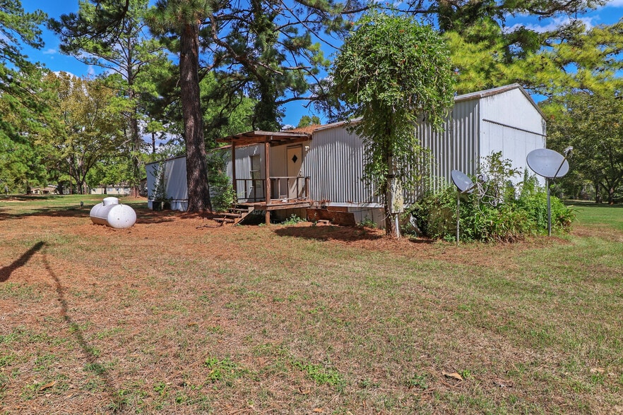 More Photos Of , Grapeland Unknown For Sale