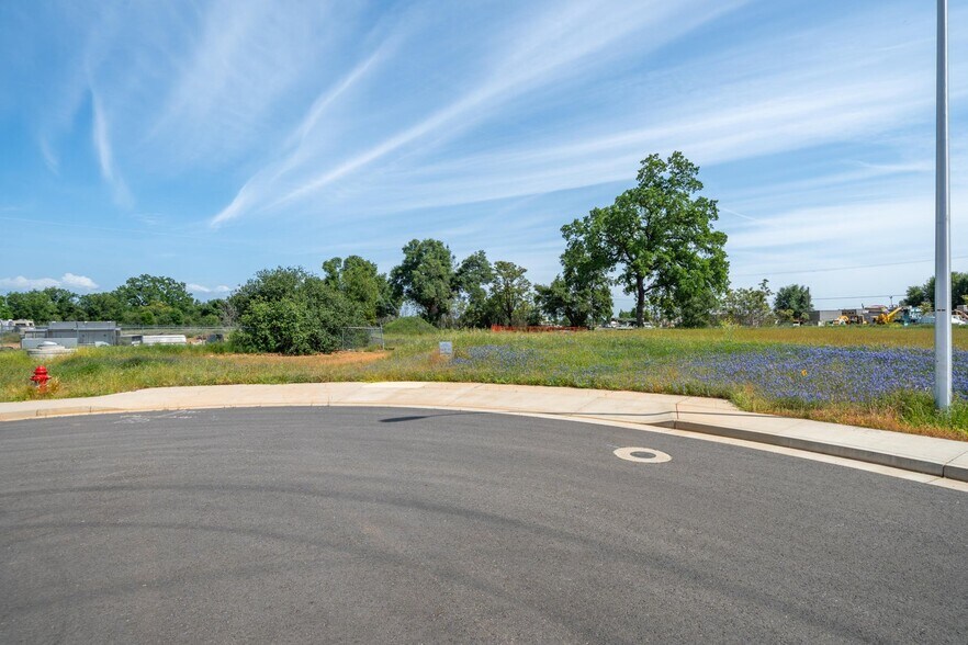 More Photos Of Rancho Industrial Park, Redding Land For Sale