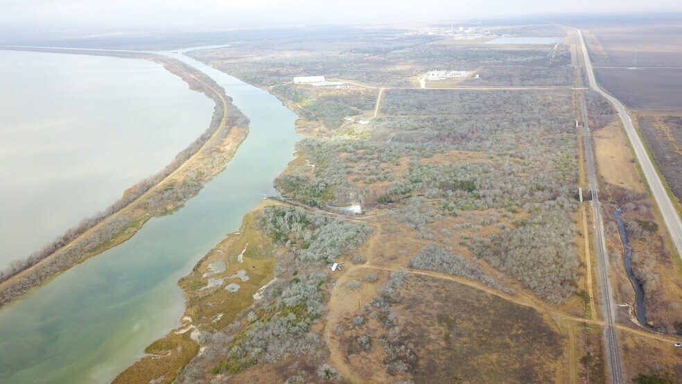 More Photos Of 00 Hwy 185, Port Lavaca Land For Sale