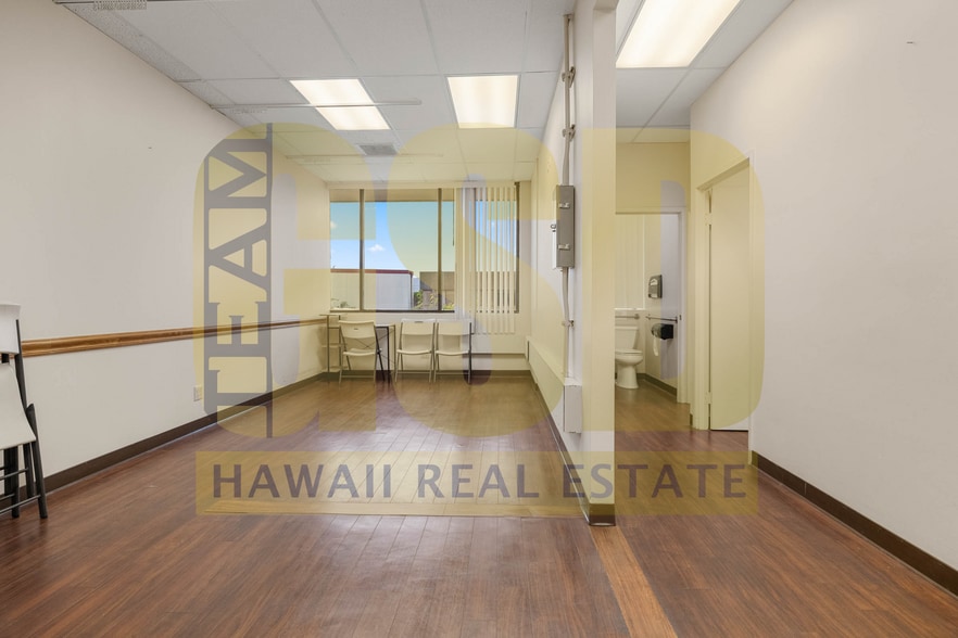 More Photos Of 98-1247 Kaahumanu St, Aiea Office For Sale