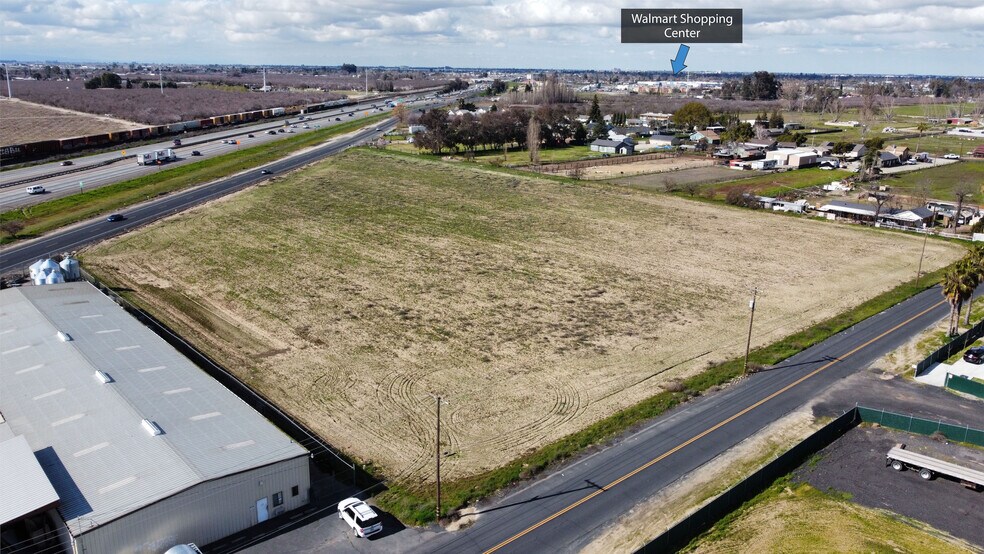 More Photos Of 4815 Esmar, Ceres Land For Lease