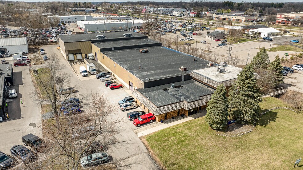 More Photos Of 78 Jackson Plaza, Ann Arbor Warehouse For Sale