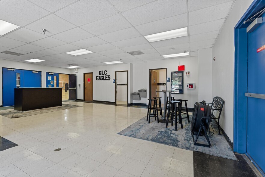 More Photos Of 3700 W Avenue L, Lancaster Schools For Lease