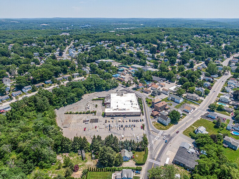 More Photos Of 29 Sunderland Rd, Worcester Supermarket For Sale