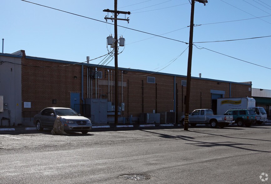 More Photos Of 840 E 17th St, Tucson Warehouse For Sale