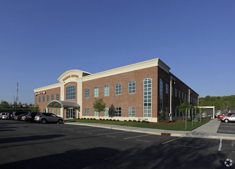 More Photos Of 6010 Golding Center Dr, Winston-Salem Medical For Sale