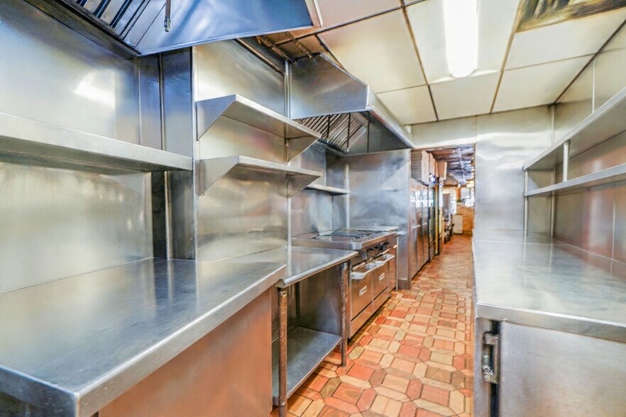 More Photos Of 2579 Cropsey Ave, Brooklyn Storefront Retail Residential For Sale
