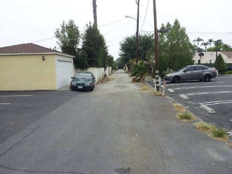 More Photos Of 917-921 W 17th St, Santa Ana Medical For Lease