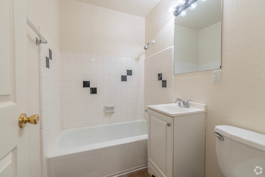More Photos Of 2510-2560 Broadway St NE, Salem Apartments For Sale