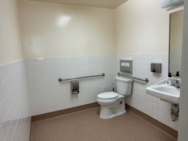 More Photos Of 1502 S El Camino Real, San Mateo Storefront Retail Office For Lease