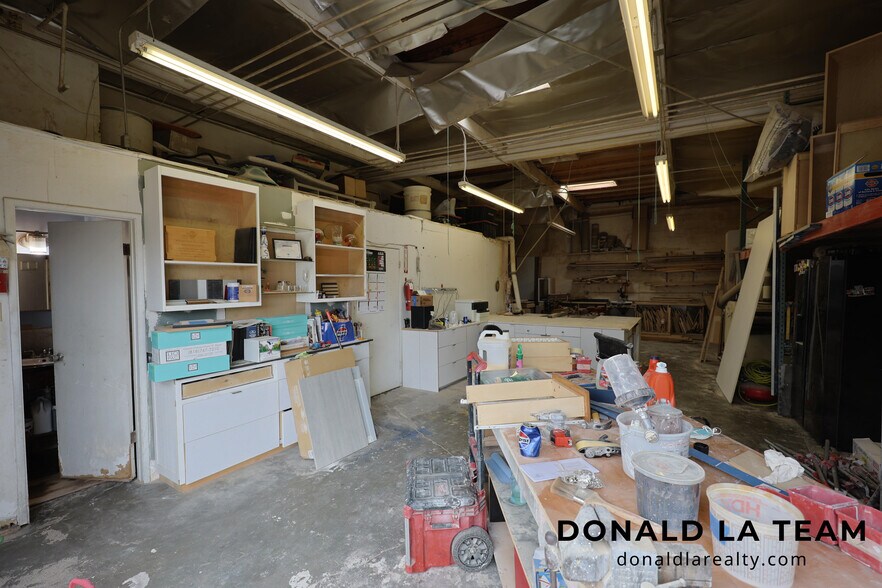 More Photos Of 12903 S Budlong Ave, Gardena Warehouse For Sale