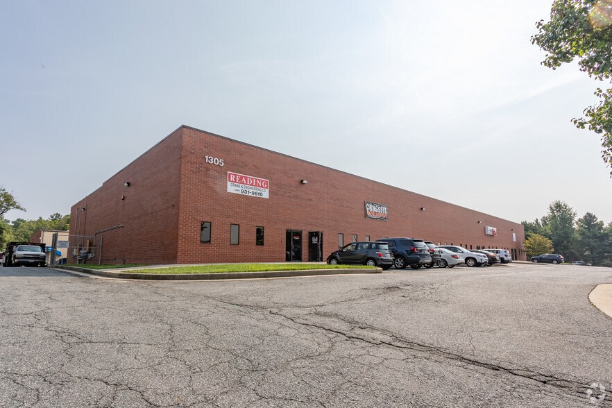 More Photos Of 1305 Governor Ct, Abingdon Warehouse For Lease