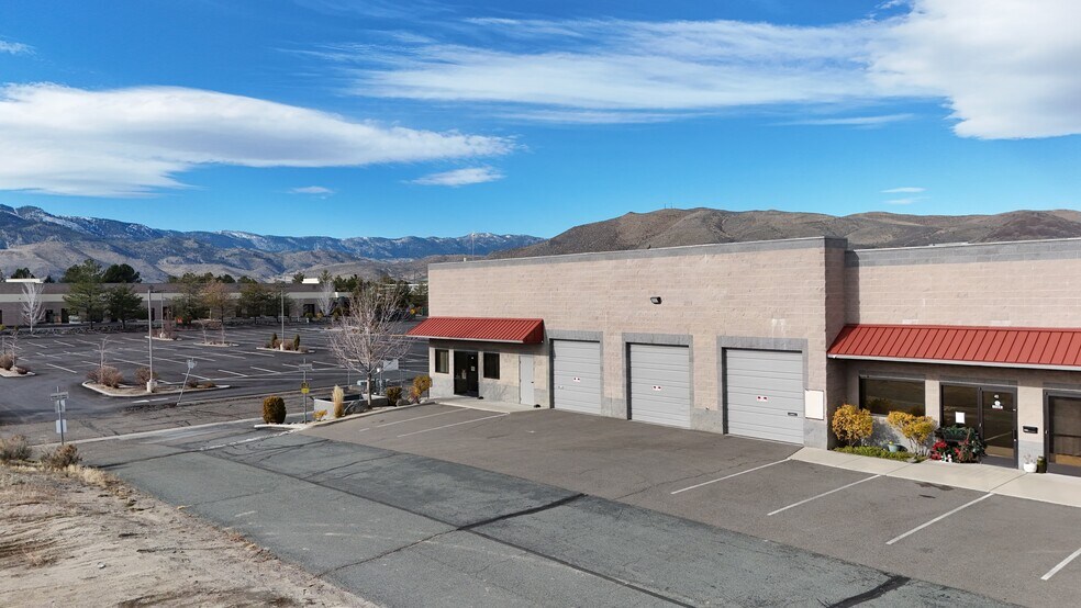 More Photos Of 3370 Executive Pointe Way, Carson City Manufacturing For Lease