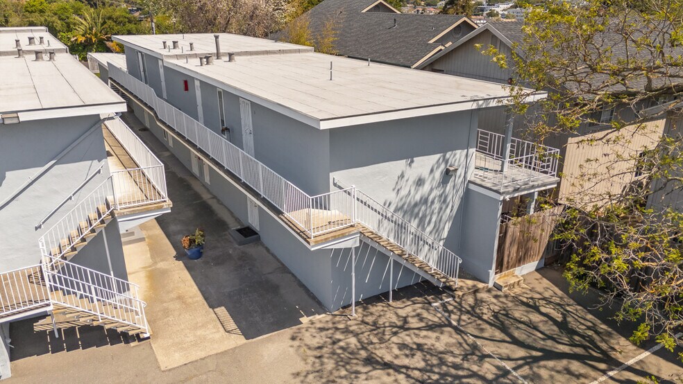 More Photos Of 1777-1781 Sausal St, Oakland Apartments For Sale