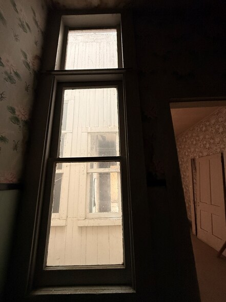 More Photos Of 130 W Main St, Westfield Flex For Sale