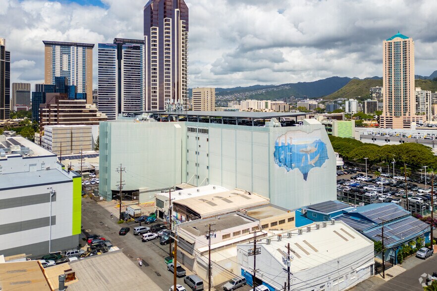 More Photos Of 875 Waimanu St, Honolulu Industrial For Lease