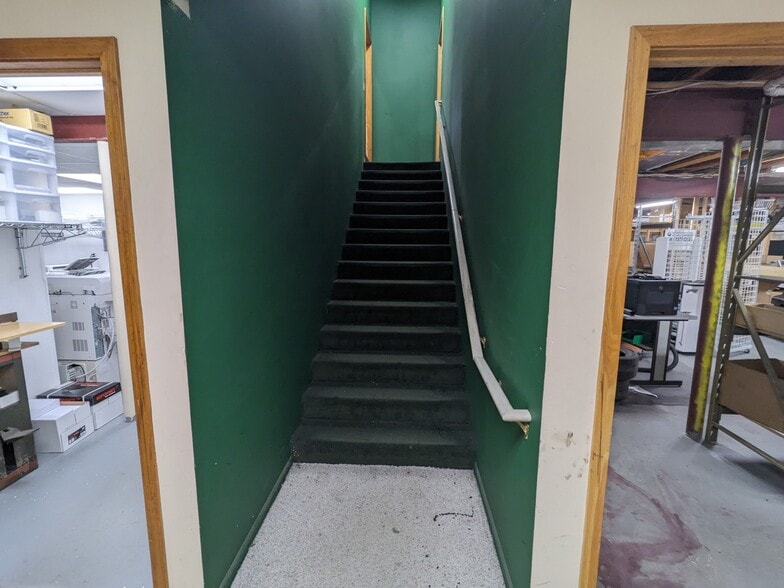 More Photos Of 3311 South Airport Rd, Traverse City Storefront Retail Office For Lease