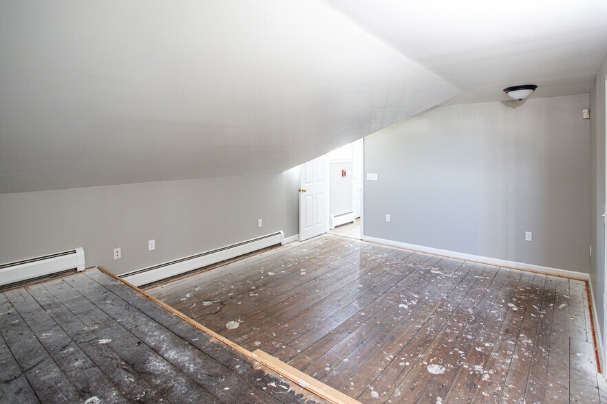 More Photos Of 399 N Main St, Fall River Office Residential For Sale