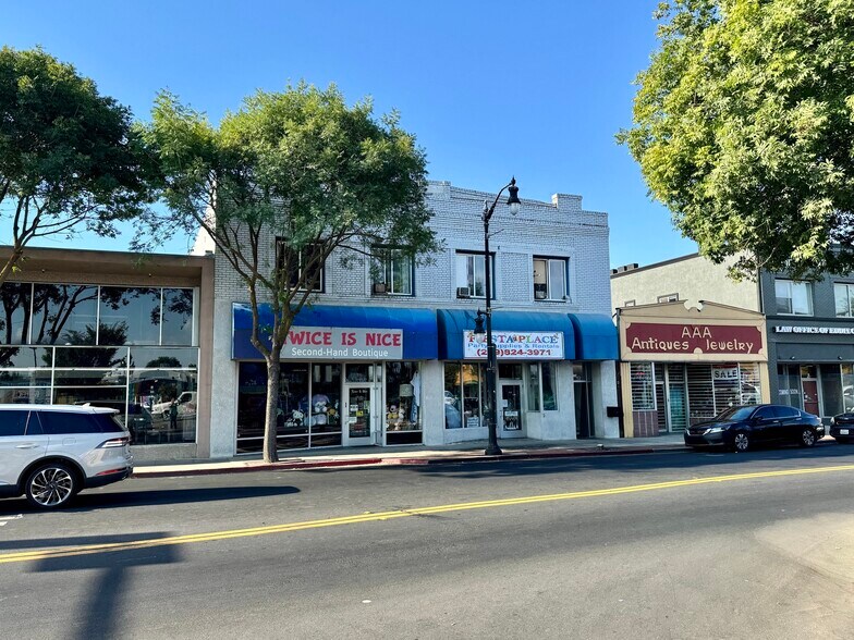 More Photos Of 116-118 W Yosemite Ave, Manteca Storefront Retail Residential For Lease