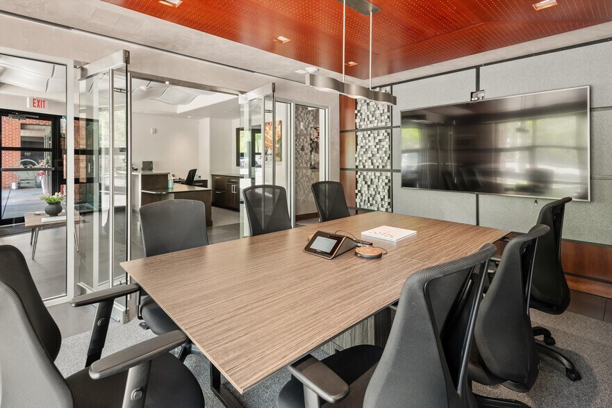 More Photos Of 601 Rio Grande Pl, Aspen Apartments For Sale