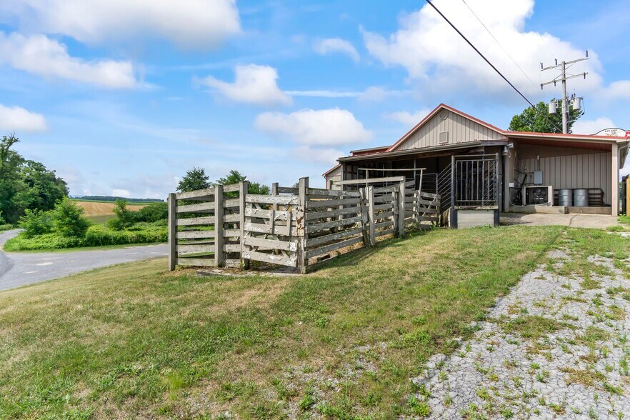 More Photos Of 2983 Cove Mountain Rd, Martinsburg Convenience Store For Sale