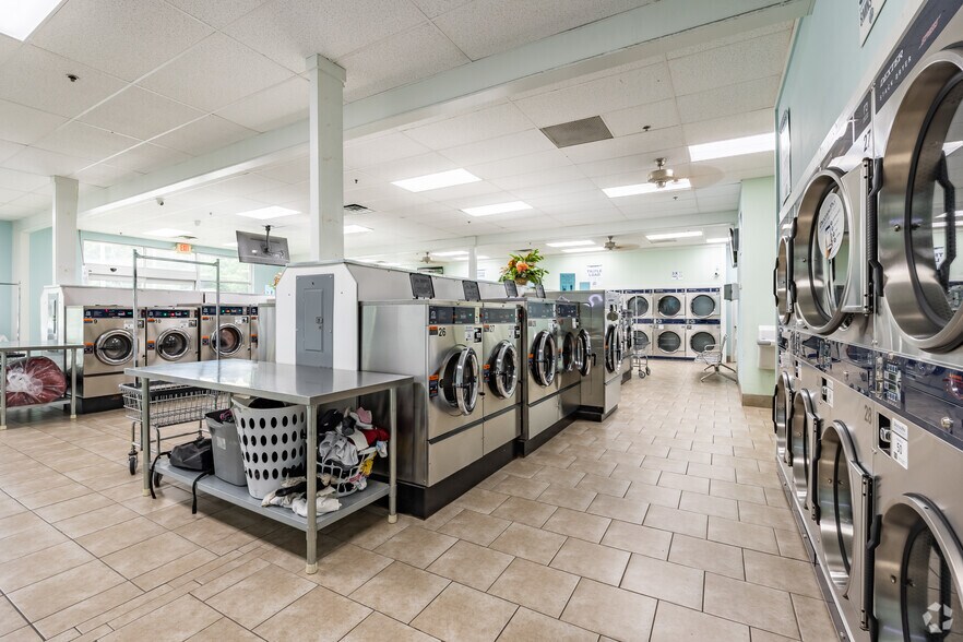 More Photos Of 6550 Mount Zion Blvd, Morrow Storefront Retail Office For Lease