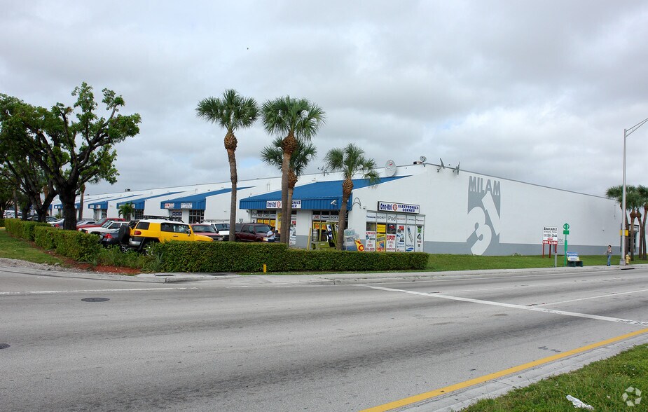 More Photos Of 3100 NW 72nd Ave, Miami Warehouse For Lease