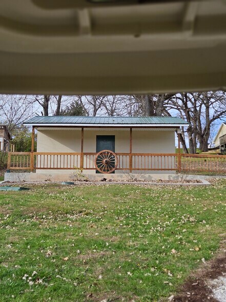 More Photos Of 36026 Jewell Ct, Earlham Land For Sale