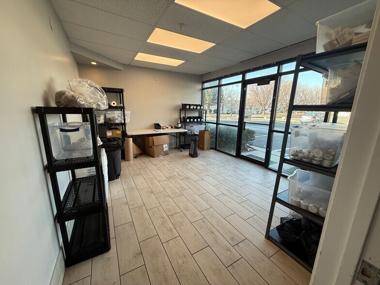 More Photos Of 930 N 1430 W, Orem Manufacturing For Lease