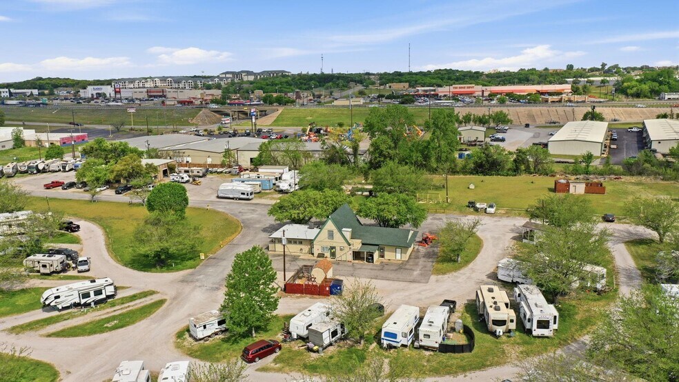 More Photos Of 2205 Tin Top Rd, Weatherford Trailer Camper Park For Sale
