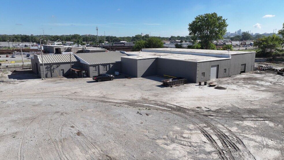 Primary Photo Of 1141 S 12th St, Kansas City Warehouse For Lease
