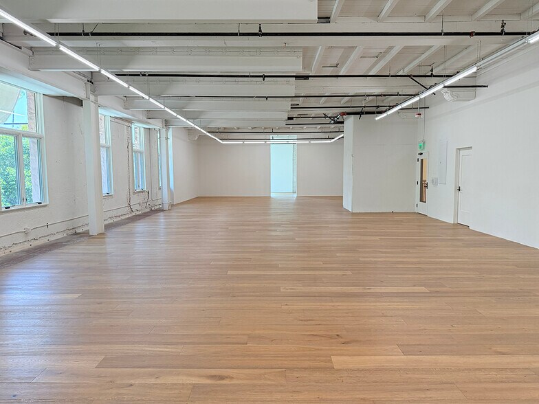 More Photos Of 2500 W 7th St, Los Angeles Office For Sale