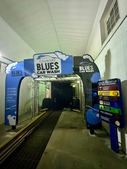 More Photos Of 605 S Wall St, Calhoun Carwash For Sale