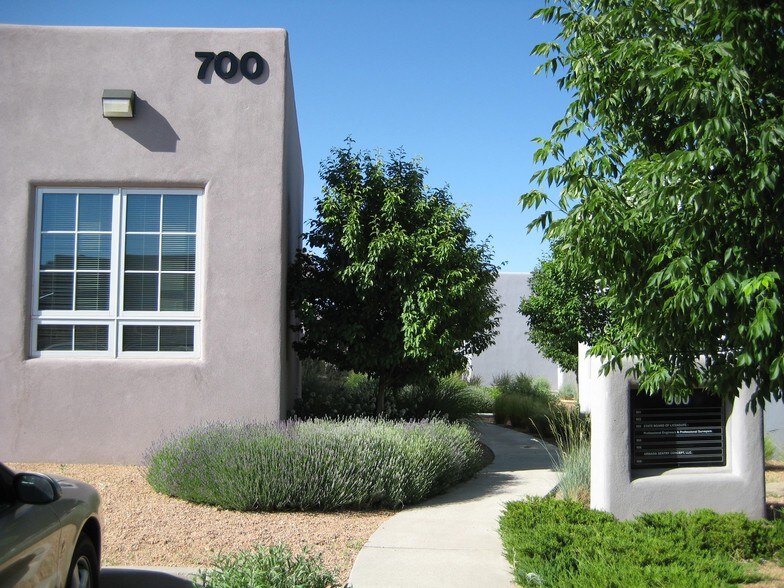 More Photos Of 4001 Office Ct, Santa Fe Office For Lease