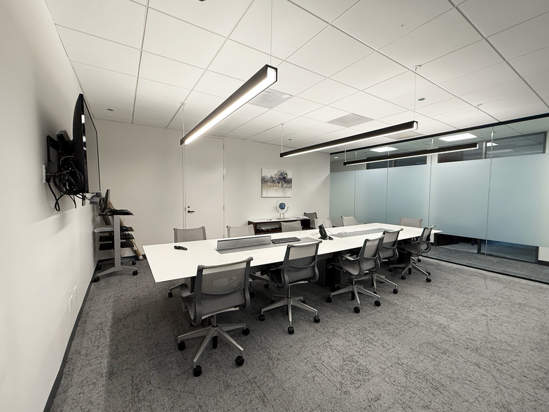 More Photos Of 70 W Madison St, Chicago Office For Lease