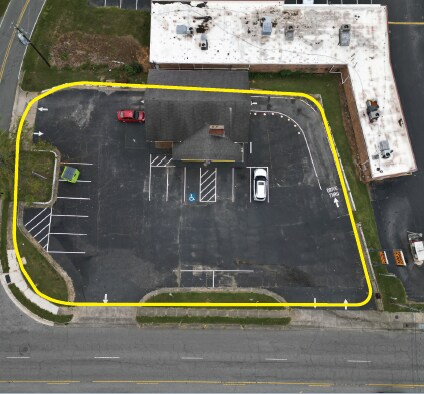 More Photos Of 4810 Country Club Rd, Winston-Salem Auto Repair For Sale