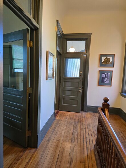 More Photos Of 3723 Pearl Rd, Cleveland Office For Sale