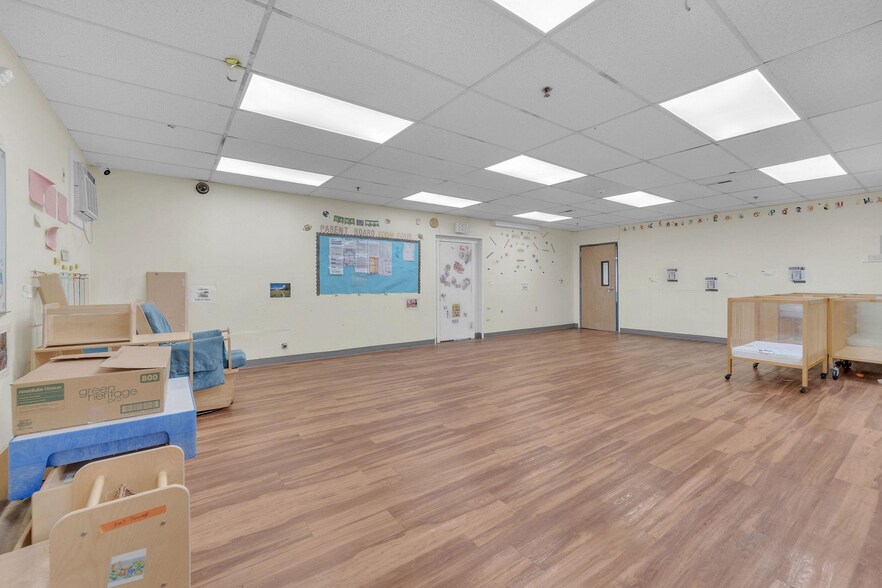 More Photos Of 309 Vine St, Camden Daycare Center For Sale