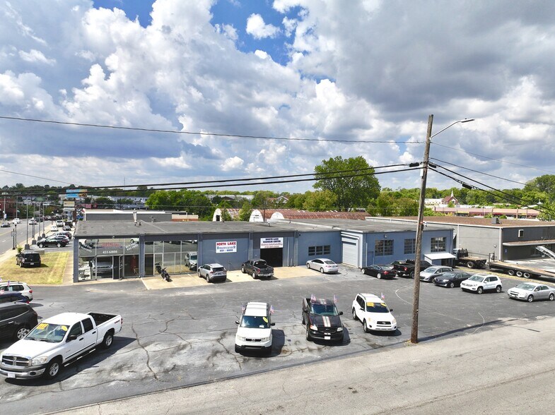 More Photos Of 214 W Main St, Gallatin Auto Dealership For Lease